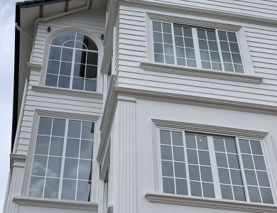 Nhôm Xingfa Màu Trắng – Kính Hộp | Vila Chị Diễm Đà Lạt