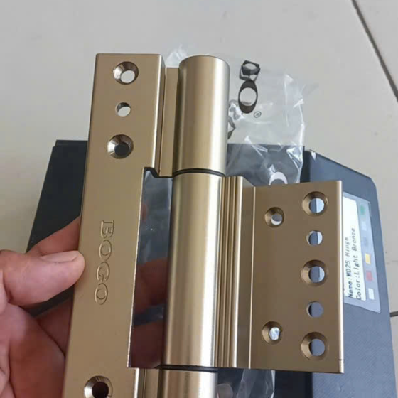 Cửa Sổ Mở Quay Anode 1–4 Cánh: Cấu Tạo & Giá