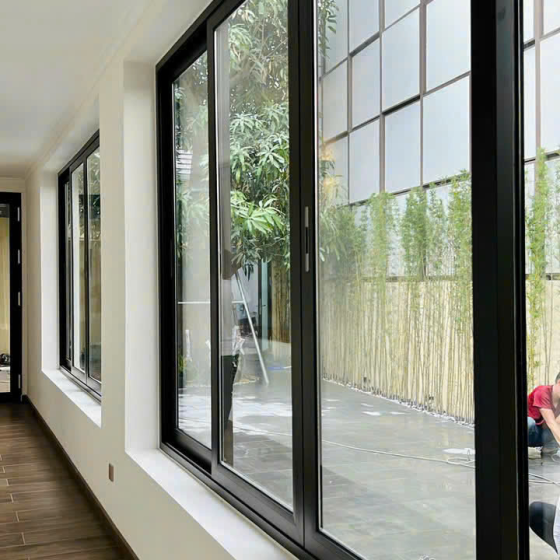 Cửa Sổ Lùa Xingfa 2–4 Cánh: Giá & Cách Chọn