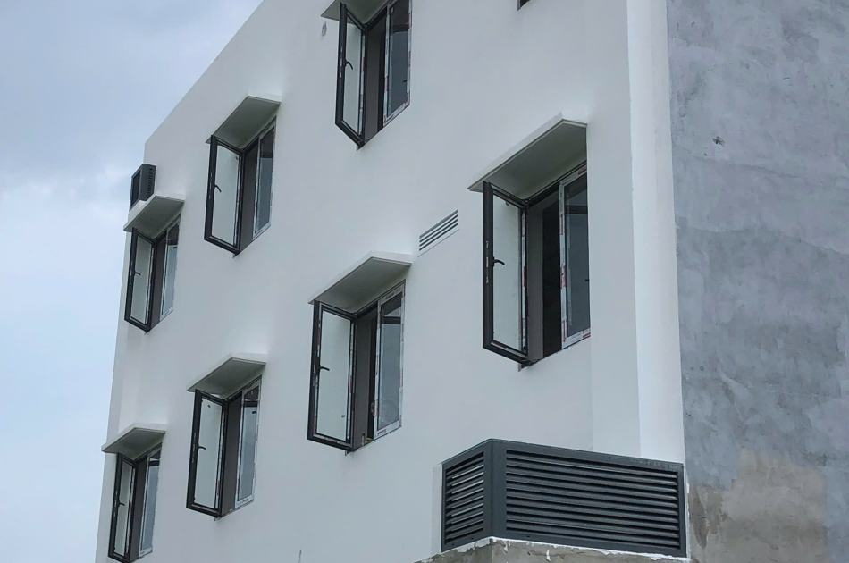 Cửa Sổ Mở Quay Topal Slima
