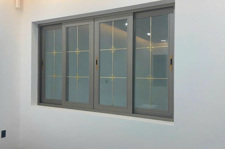 Cửa Sổ Lùa Xingfa 2–4 Cánh: Giá & Cách Chọn