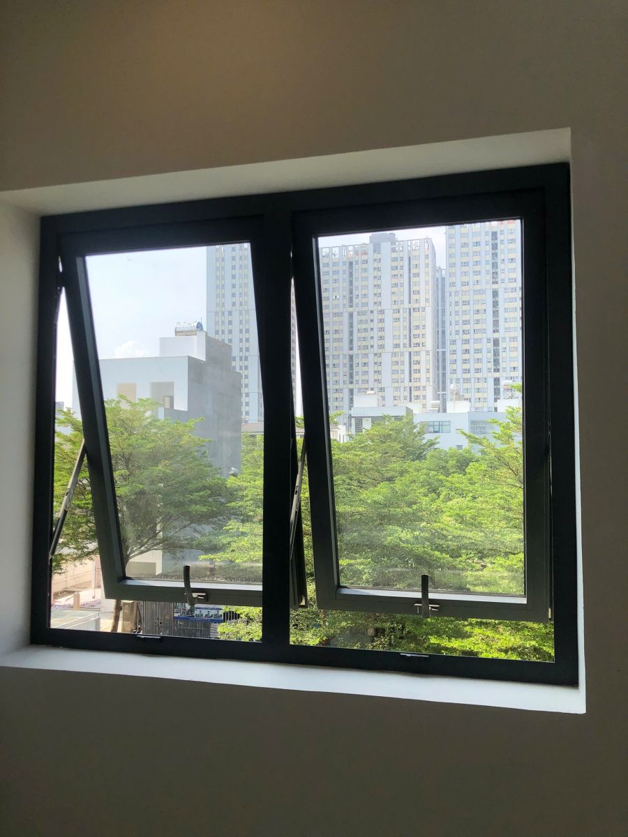 Cửa sổ nhôm Xingfa mở quay và mở hất
